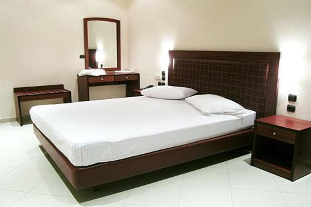 Brazil Hotel เอเธนส์ ภายนอก รูปภาพ